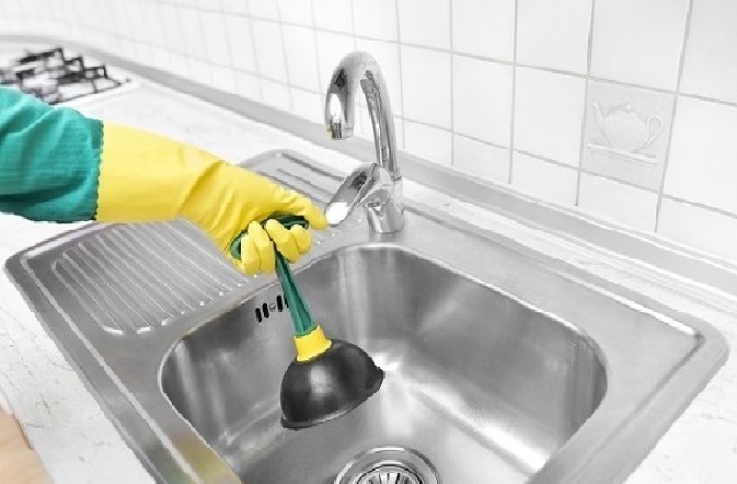 Arifiye Mutfak Tikali Boru Açma